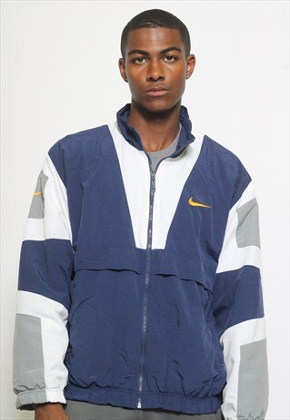 VINTAGE NIKE TRACK JACKET