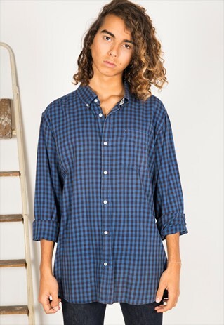 LAST UNIT SALE / VINTAGE 80S TOMMY HILFIGER SHIRT
