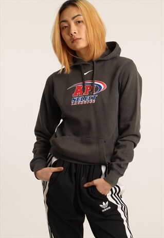 VINTAGE NIKE EMBROIDERED LOGO HOODIE