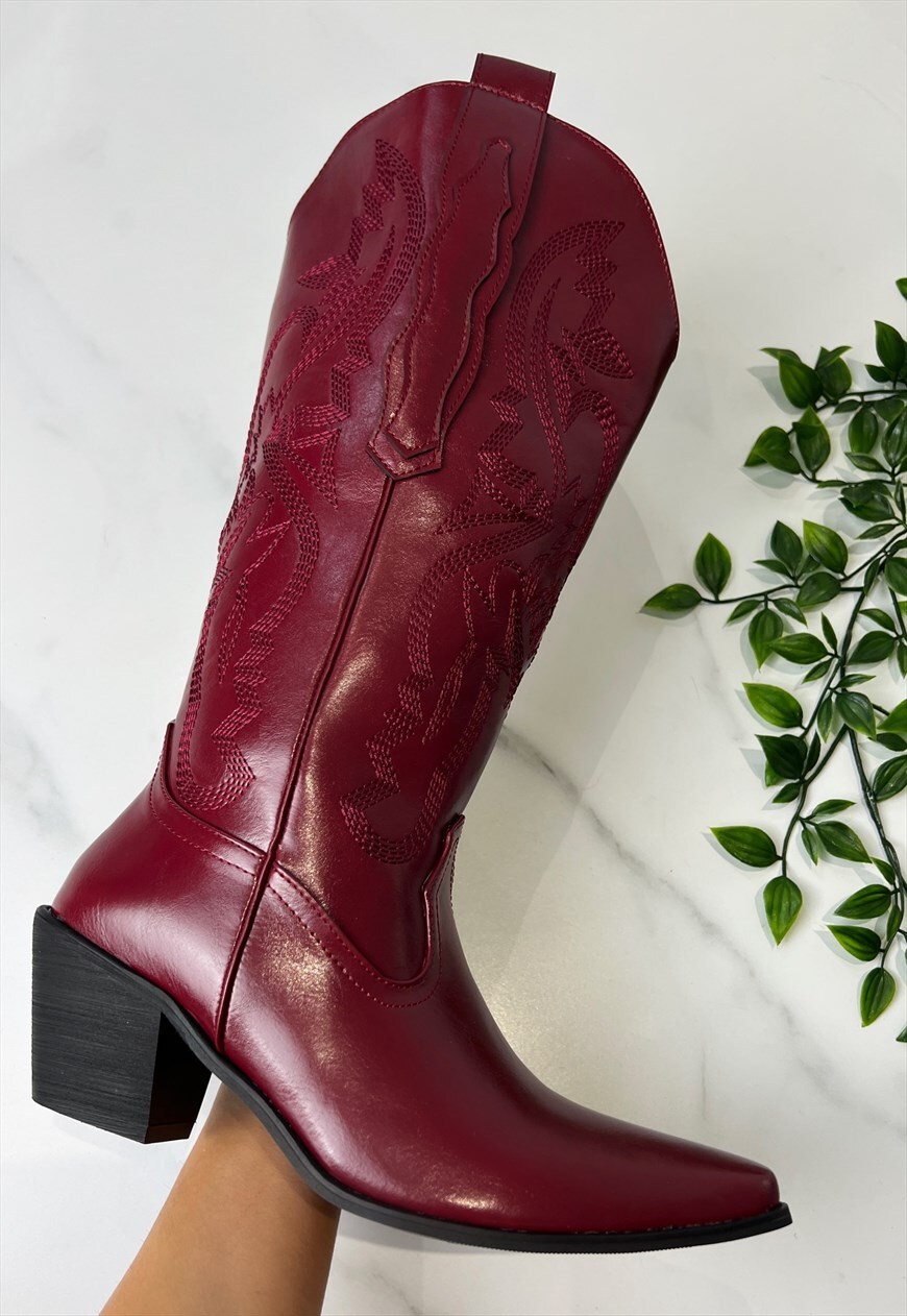 Maroon cheap cowgirl boots