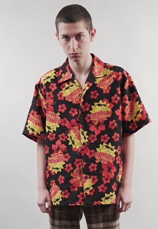 VINTAGE 90'S SHORT-SLEEVE HAWAIIAN TROPIC PRINT SHIRT