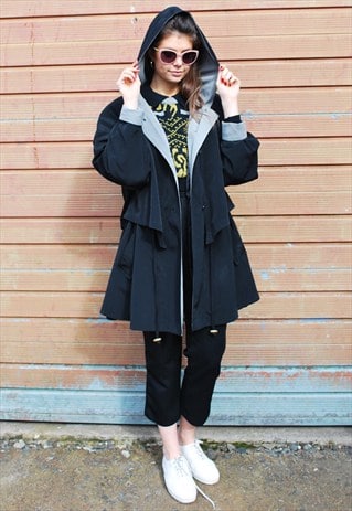 VINTAGE 90S BLACK HOODED PARKA