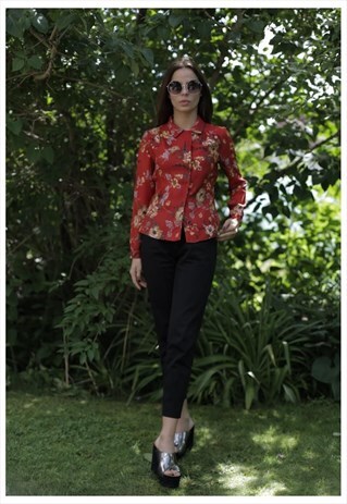 VINTAGE 80'S RED FLOWER PRINT LONG SLEEVED SHIRT