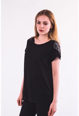STUD EMBELLISHED SLEEVES T-SHIRT IN BLACK
