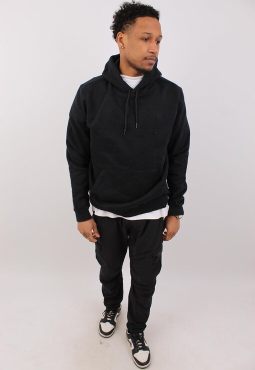 garment image