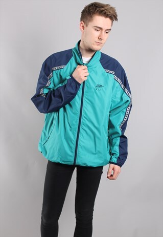 VINTAGE NIKE SHELL JACKET