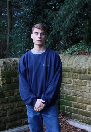 VINTAGE BLUE CHAMPION SWEATSHIRT
