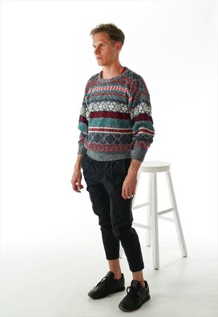 STRIPPED MULTICOLOR SWEATER / NAUTICAL VINTAGE SWEATER