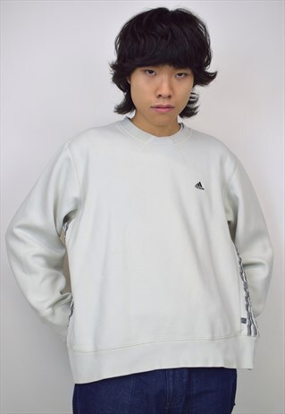 VINTAGE 90S ADIDAS LIGHT GREY SWEATSHIRT