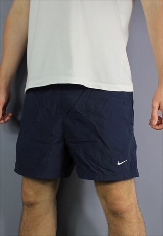 VINTAGE NIKE SHORTS IN NAVY BLUE WITH POCKETS, EMBROIDERED L