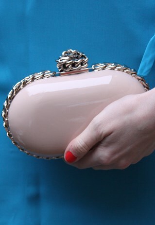 NUDE BEIGE OVAL CHAIN DETAIL EGG SHAPE VINTAGE CLUTCH BAG