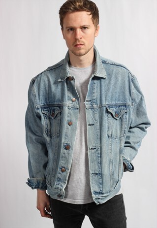 VINTAGE DENIM JACKET
