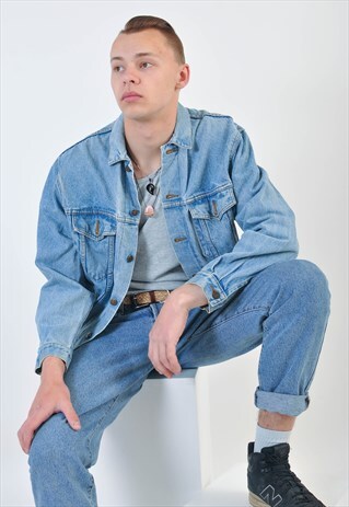 VINTAGE 90S DENIM JACKET