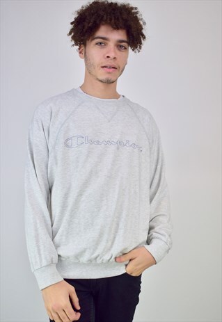 VINTAGE 90'S CHAMPION SWEATSHIRT