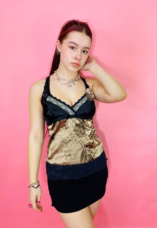 garment image