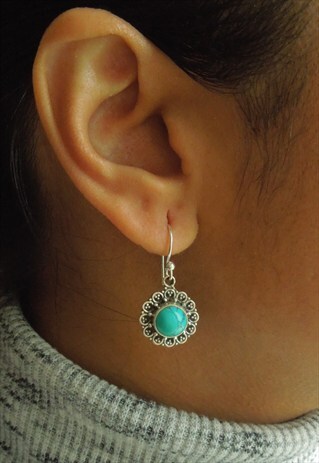 STERLING SILVER AND TURQUOISE STONE CASUAL EARRINGS
