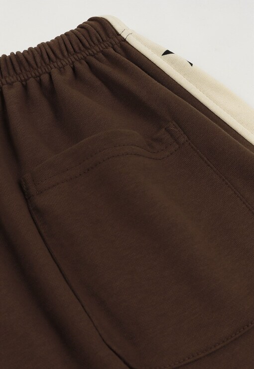 garment image