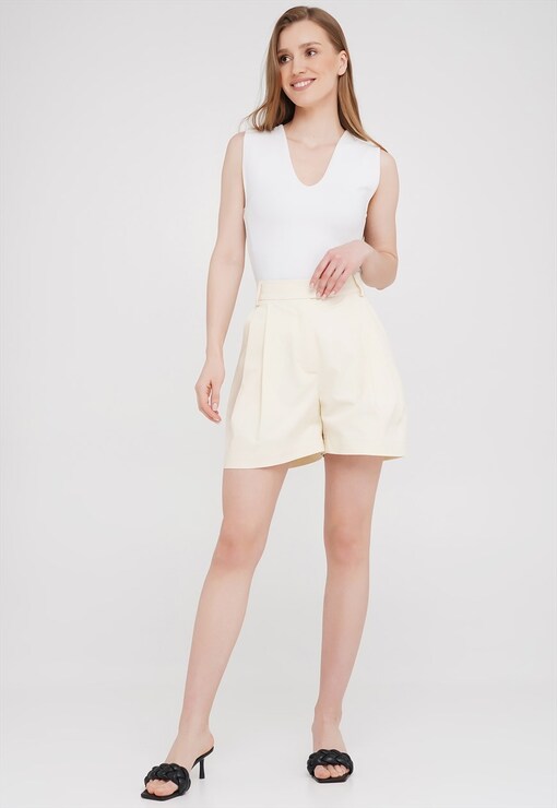 garment image