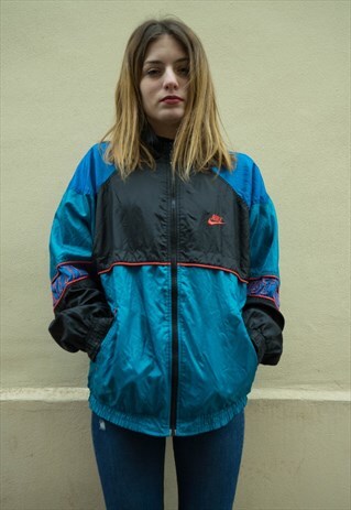 VINTAGE NIKE JACKET