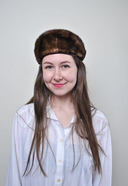 Faux fur winter hat, 90's vintage fancy style fake fur women