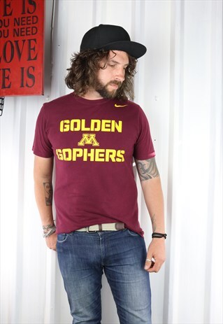 VINTAGE NIKE OVERSIZED T SHIRT