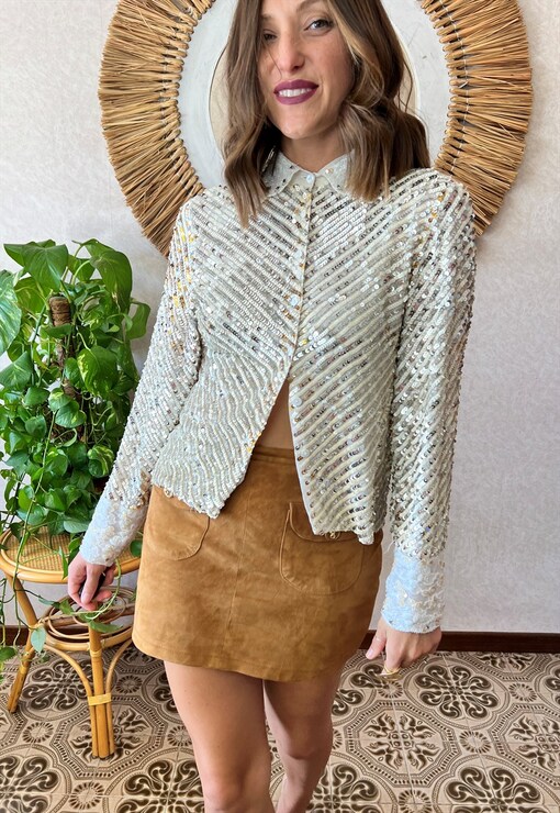 garment image