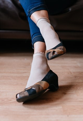 VINTAGE 80S SUEDE CAGE SHOE