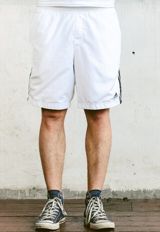 VINTAGE ADIDAS SPORTS SHORTS