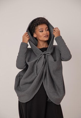 ASYMMETRICAL HOODIE WITH OVERSIZED HOOD AND STRING FASTENING