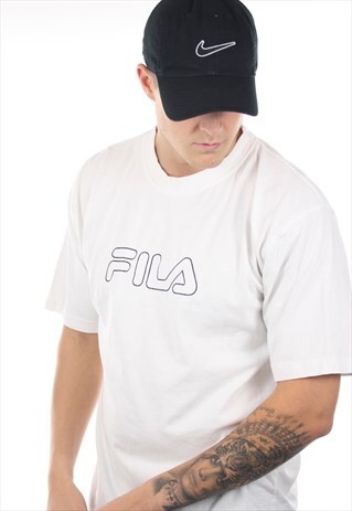 VINTAGE FILA SPELL OUT T SHIRT TEE