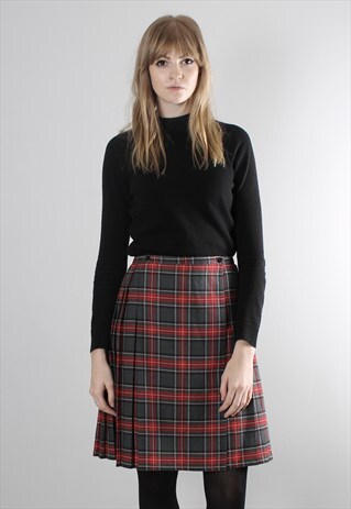 VINTAGE 80S GREY RED TARTAN CHECK PLEAT KILT WRAP SKIRT
