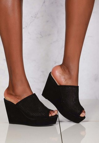 SLIP ON PEEPTOE DIA WEDGE MULE IN BLACK