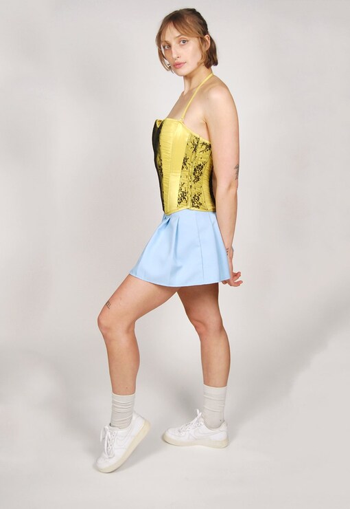 garment image