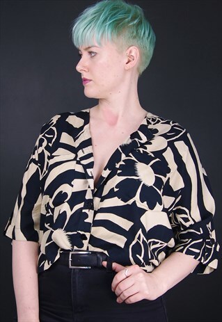 VINTAGE MONOCHROME BATWING BLOUSE