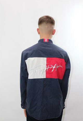 VINTAGE TOMMY HILFIGER SPELL OUT BUTTON UP SHIRT