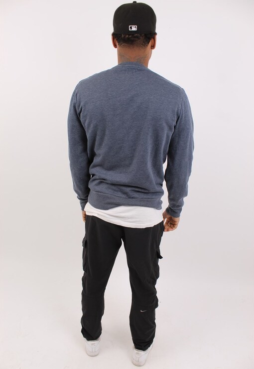 garment image