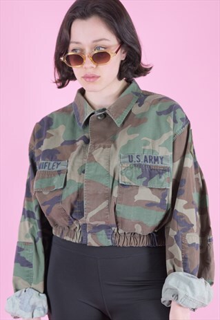 VINTAGE REWORKED CROP JACKET ORIGINAL US ARMY IN GREEN CAMO