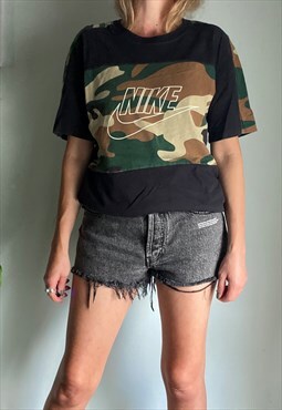 Vintage Nike Camo Print T-Shirt 