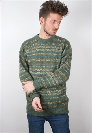 VINTAGE LIGHT KNIT GREEN PATTERNED FAIRISLE WOOLLEN JUMPER