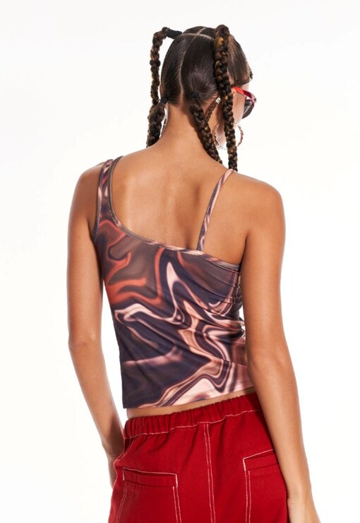 garment image
