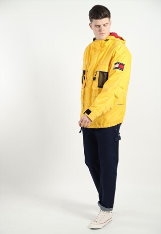 VINTAGE TOMMY HILFIGER BOX LOGO COAT YELLOW