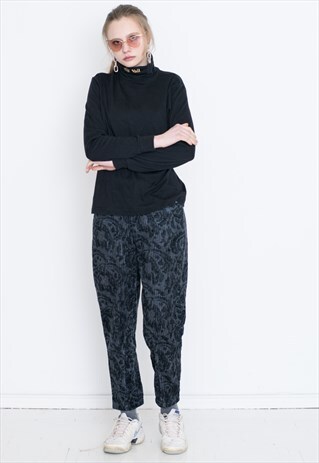 VINTAGE BLACK RETRO TURTLE NECK GOLF JUMPER