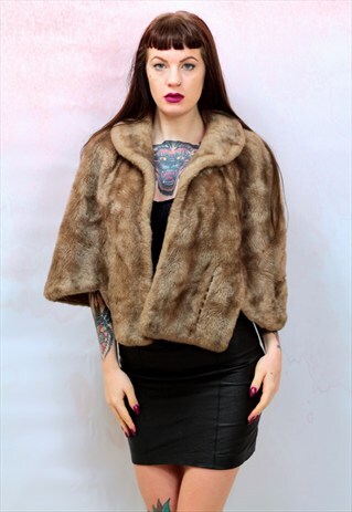 1960S VINTAGE LIGHT BROWN FAUX FUR MINI CAPE