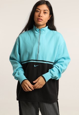 VINTAGE NIKE EMBROIDERED LOGO 1/4 ZIP SWEATSHIRT