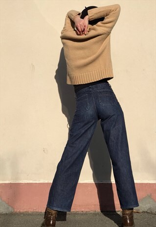 HIGH WAISTED STRAIGHT JEANS