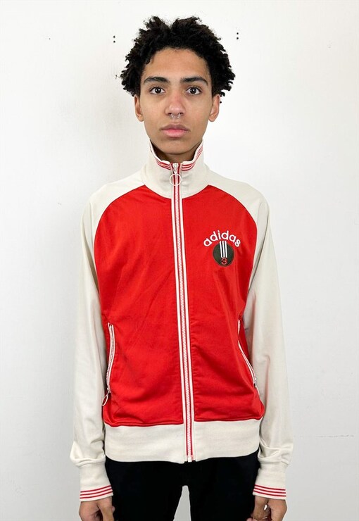 garment image