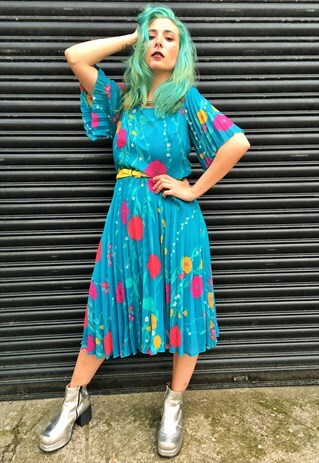 VINTAGE TURQUOISE PLEATED DRESS