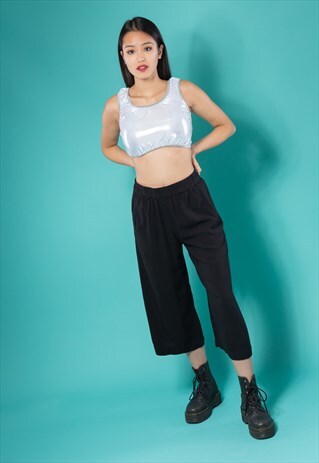 CROP TOP IN SILVER WITH SHIMMERING PATTERN
