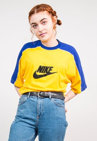 VINTAGE 90'S YELLOW NIKE T-SHIRT