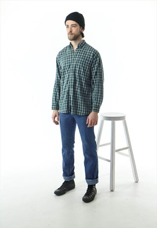 PLAID GREEN SHIRT / WARM FLANNEL BUTTON UP